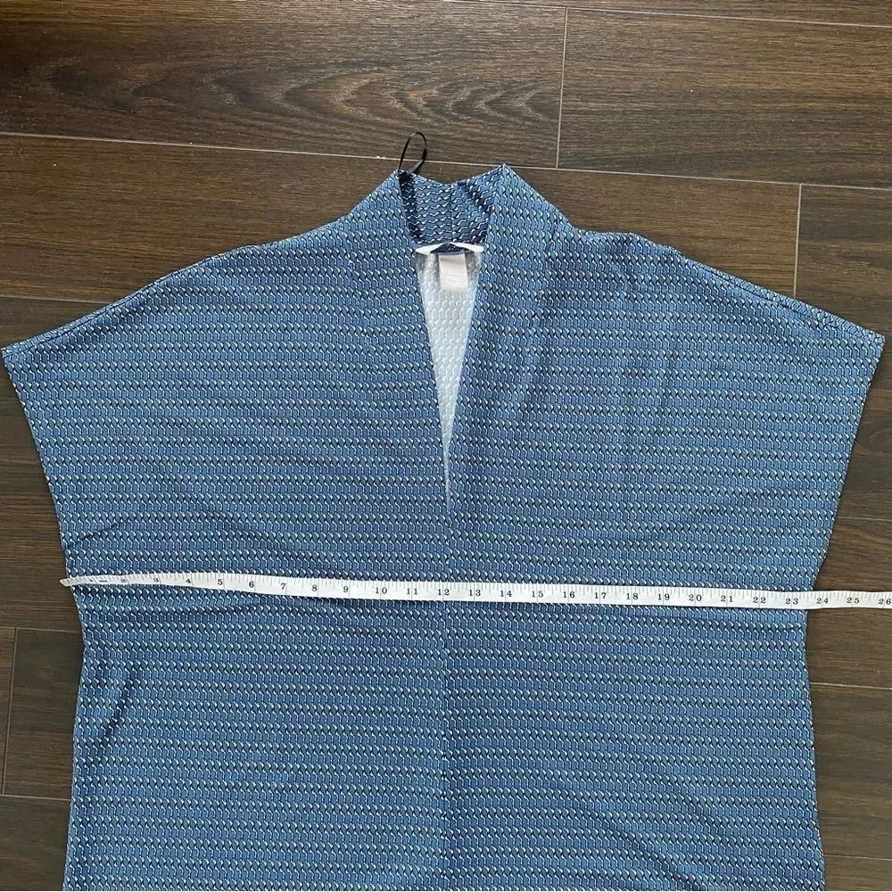 H&M | Patterned Top - Picture 8 of 9